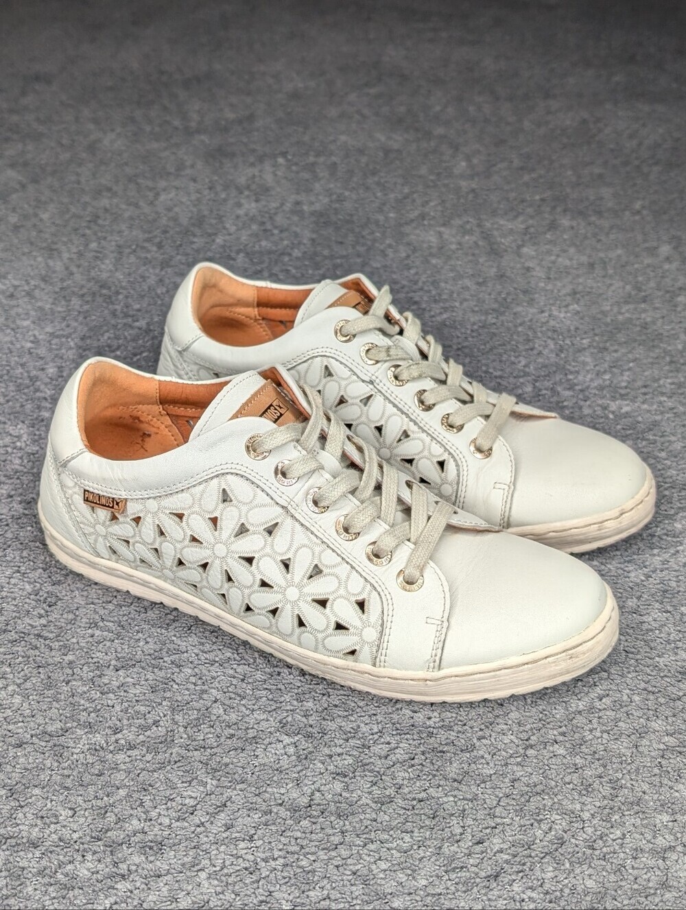 Pikolinos Lagos Laser Cut Floral Perforated Leather Sneaker Women's 37 - Picture 3 of 12